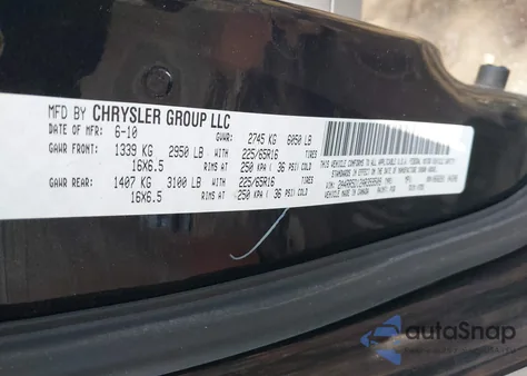 2010 Chrysler Town & Country Touring из США, поврежденный, VIN 2A4RR5D12AR359509